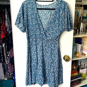 Floral short sleeve fit and flare sundress never worn